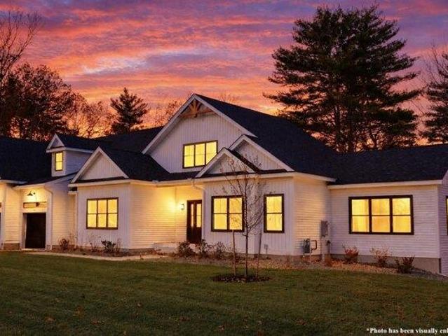 condo with 4 bedroom, Exeter NH DS104411382