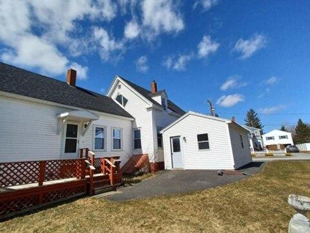condo with 4 bedroom, Fairfield ME ES105578620