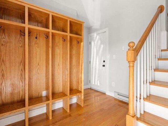 condo with 4 bedroom, Framingham MA ES105495512