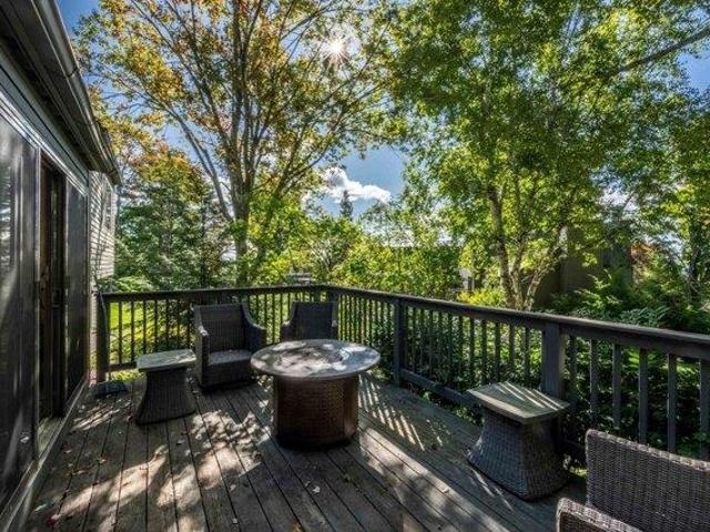 condo with 4 bedroom, Hartford VT ES105561946