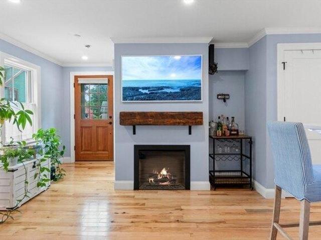 condo with 4 bedroom, Ipswich MA ES104299159