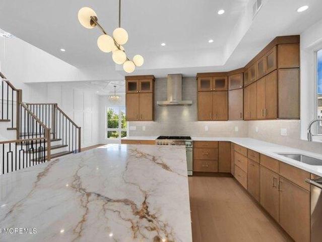 condo with 4 bedroom, Long Branch NJ ES105293388