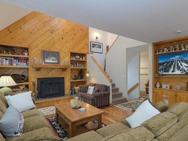 condo with 4 bedroom, Ludlow VT ES105493071