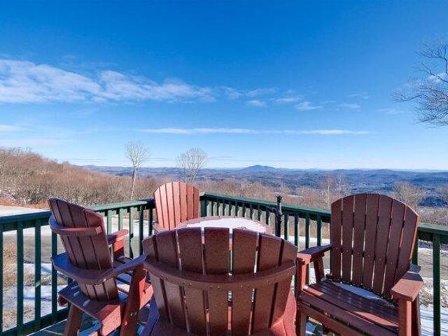condo with 4 bedroom, Ludlow VT ES105494507