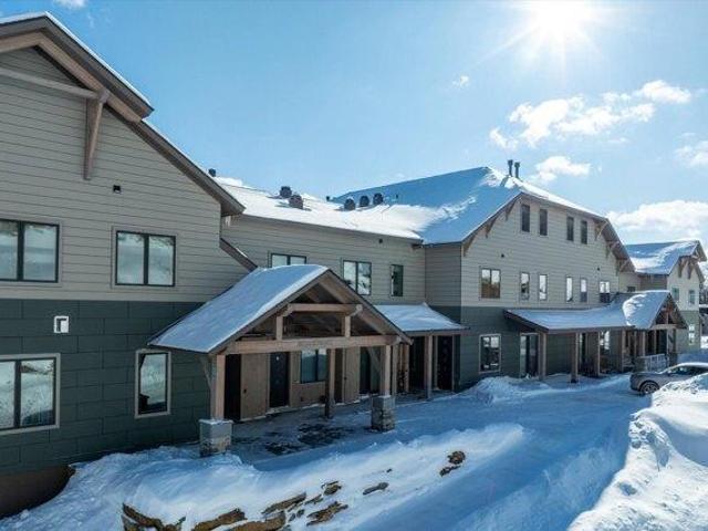 condo with 4 bedroom, Ludlow VT ES105537368