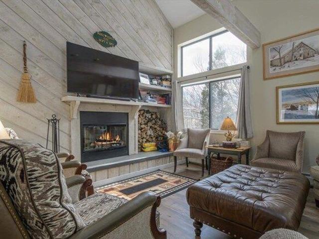 condo with 4 bedroom, Ludlow VT ES105550726