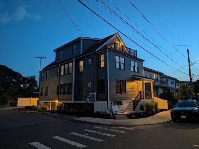 condo with 4 bedroom, Medford MA ES105414966