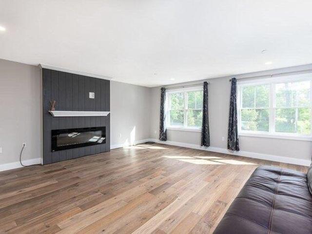 condo with 4 bedroom, Middleton MA ES105579379
