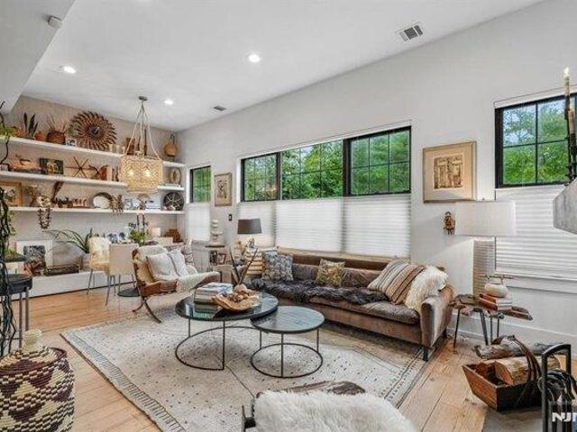 condo with 4 bedroom, Montclair NJ ES105423651