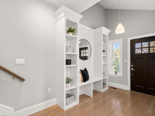 condo with 4 bedroom, Newton MA ES105473801