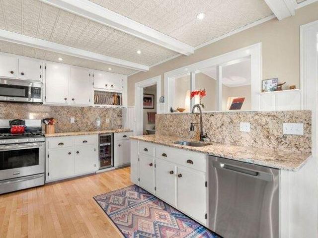condo with 4 bedroom, Newburyport MA ES105552997