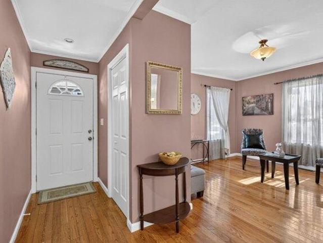condo with 4 bedroom, North Andover MA ES105560751