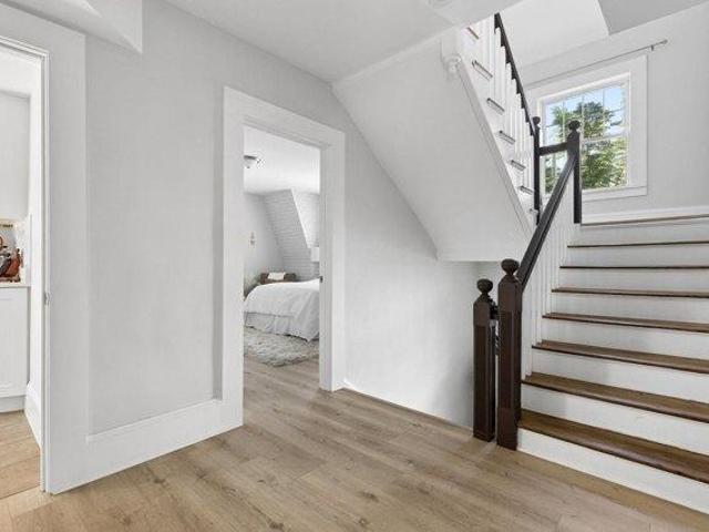 condo with 4 bedroom, Somerville MA ES105366193