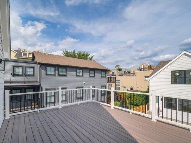 condo with 4 bedroom, Somerville MA ES105414118