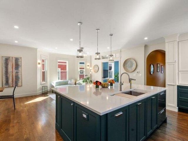 condo with 4 bedroom, Somerville MA ES105573938