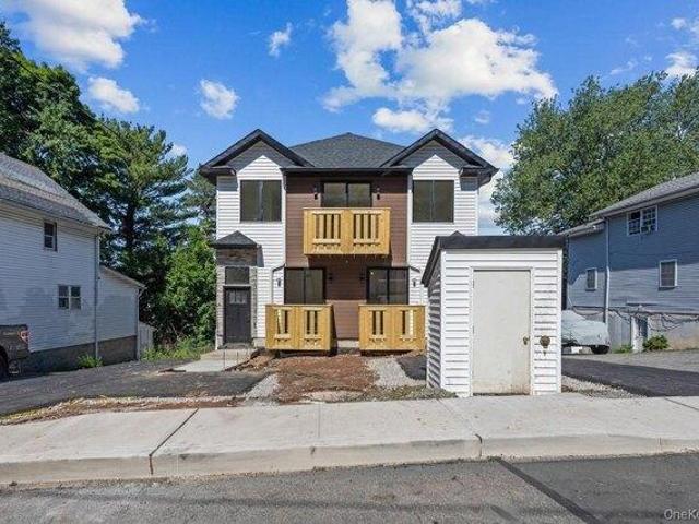 condo with 4 bedroom, Spring Valley NY ES105206910