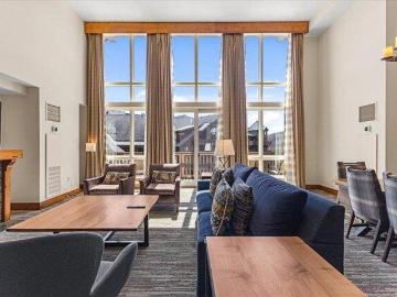 condo with 4 bedroom, Stowe VT DS103500253