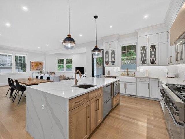 condo with 5 bedroom, Brookline MA ES105512519