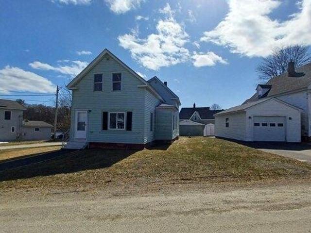 condo with 5 bedroom, Fairfield ME ES104569272