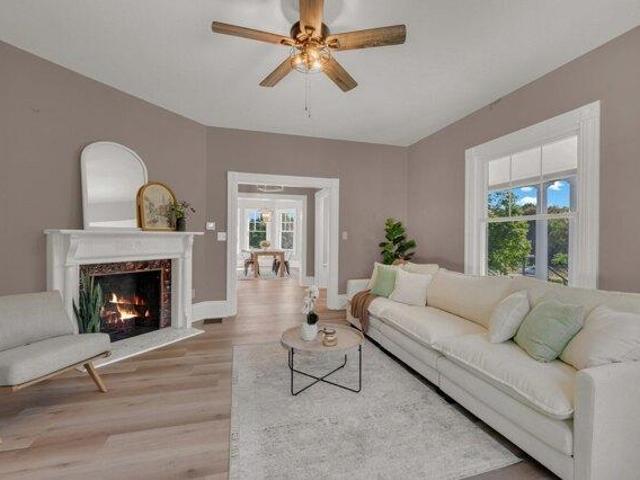 condo with 5 bedroom, Lunenburg MA ES105532677