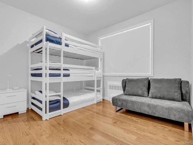 condo with 5 bedroom, Monsey NY ES105205202