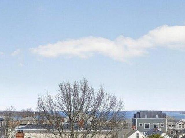 condo with 5 bedroom, Portland ME ES105633507