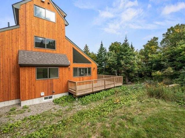 condo with 5 bedroom, Sandy River Plt ME ES105692215