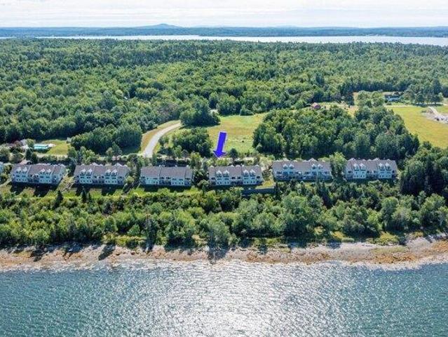 condo with 5 bedroom, Stockton Springs ME ES105477561