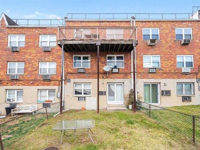 condo with 6 bedroom, Bayside NY ES103627444