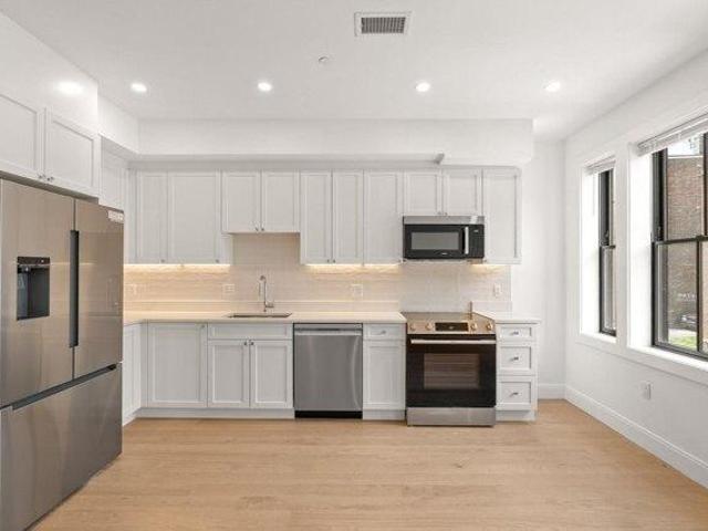 condo with 6 bedroom, Boston MA ES105561915