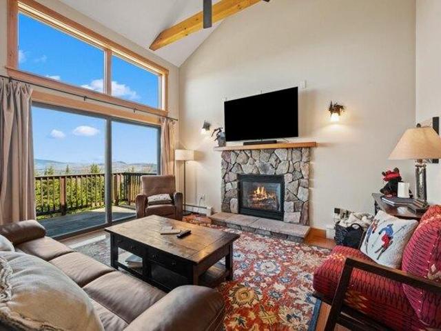 condo with 6 bedroom, Sandy River Plt ME ES105576404
