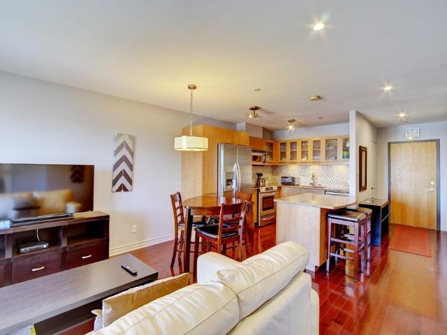 Condo à Louer 1425 Boulevard Le Corbusier, Laval des Rapides Laval 9 photos | Logis Québec