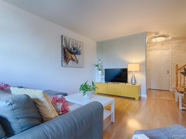 Condo à Louer 1800 place Dunant, Saint Bruno de Montarville 18 photos | Logis Québec