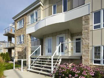 Condo à Louer 2355 rue Bilbao, Les Rivières Québec 10 photos | Logis Québec