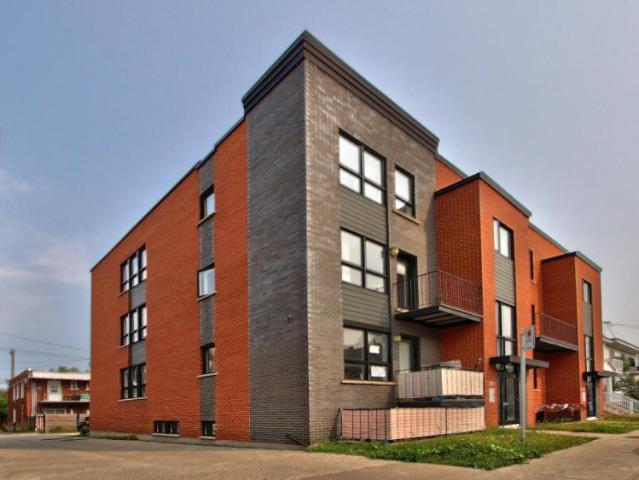Condo à Louer 23e Avenue, Rosemont/La Petite Patrie Montréal 11 photos | Logis Québec