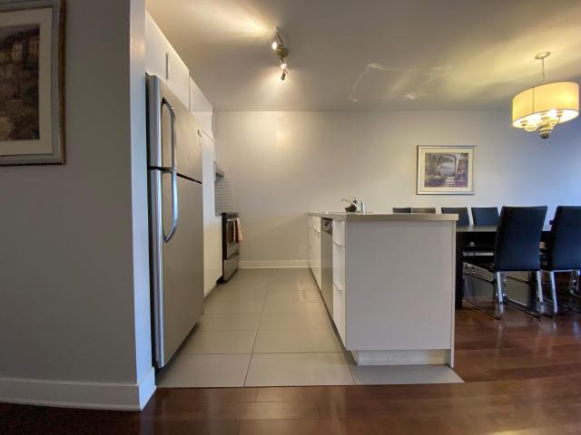 Condo à Louer 4206 Rue de Bullion, Le Plateau Mont Royal Montréal 14 photos | Logis Québec