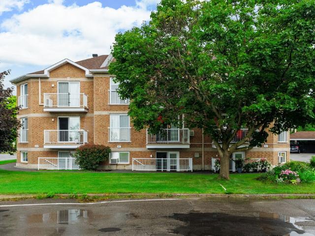 Condo à Louer 93 av. de la Drave, Gatineau Gatineau 26 photos | Logis Québec