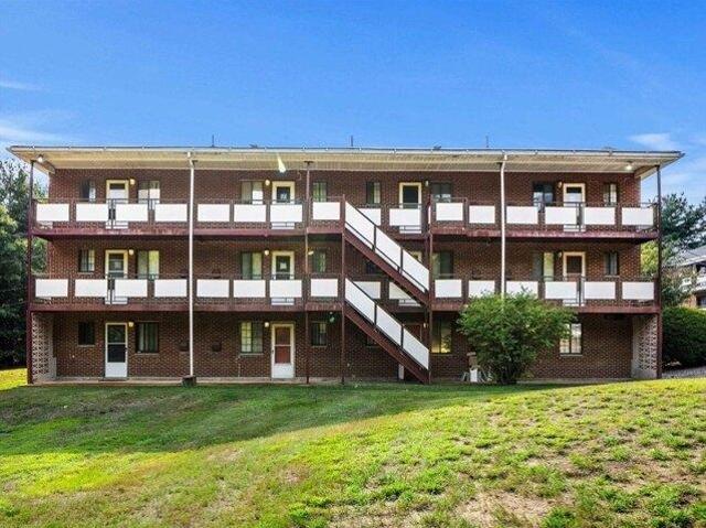 condo Andover MA ES105402394