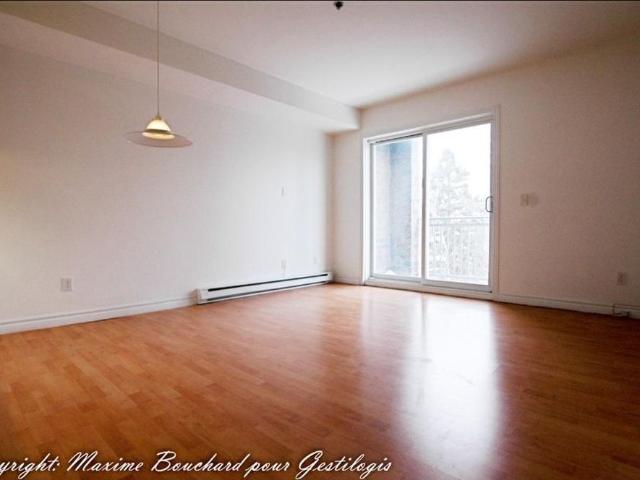 Condo appartement a louer 4.5 Charlesbourg Quebec