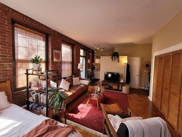 condo Boston MA ES105577726