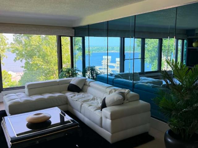 Condo clé en main avec vue sur le fleuve – Jardins Mérici