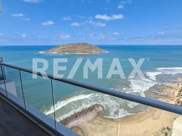 CONDO DE PLAYA 3 RECS con 2 balcones XL en ELEVE Zona DOrada