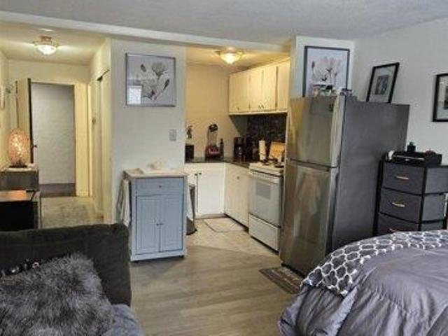condo Derry NH DS104329680