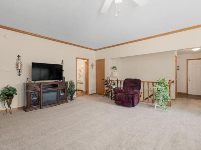condo Elkhart IN ES104711592