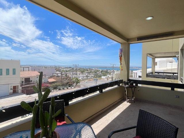 Condo en renta con vista al Mar Colina del Sol 2 recámaras. 5 meses