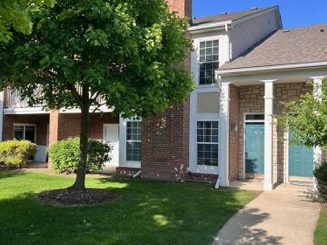 Condo For Sale In Sterling Heights, Michigan
