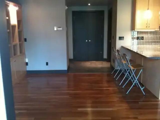 Condo For Rent Calgary AB 1800 ES105543314