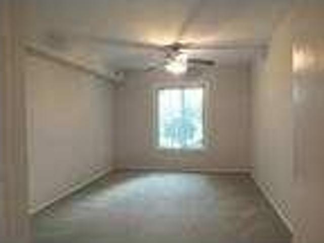 Condo For Rent In Willowbrook, Illinois