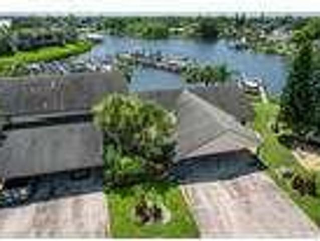 Condo For Rent In Apollo Beach, Florida