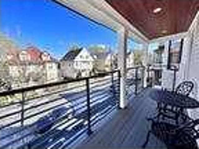 Condo For Rent In Belmont, Massachusetts